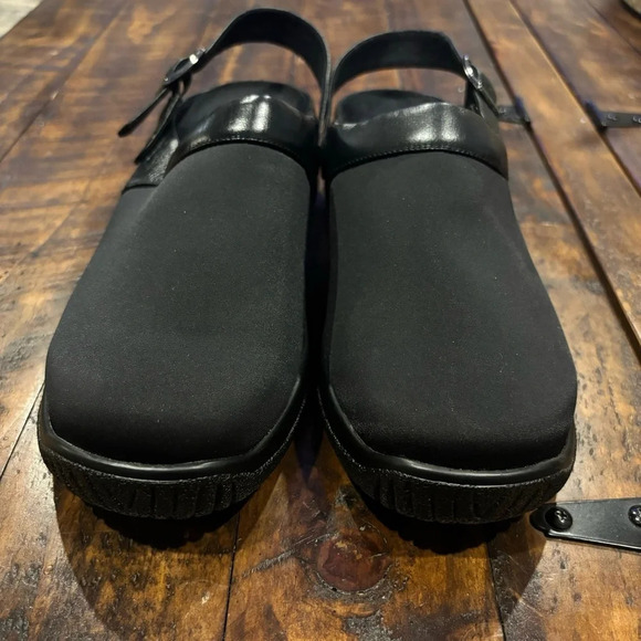 DREW sz 8.5 Wide - Picture 3 of 7